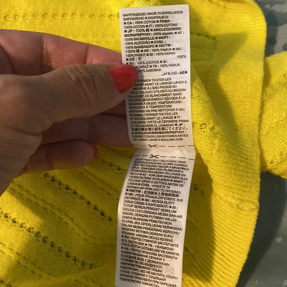 Gap Kids Yellow Knit Light Sweater, Medium, NWOT - Picture 8 of 10